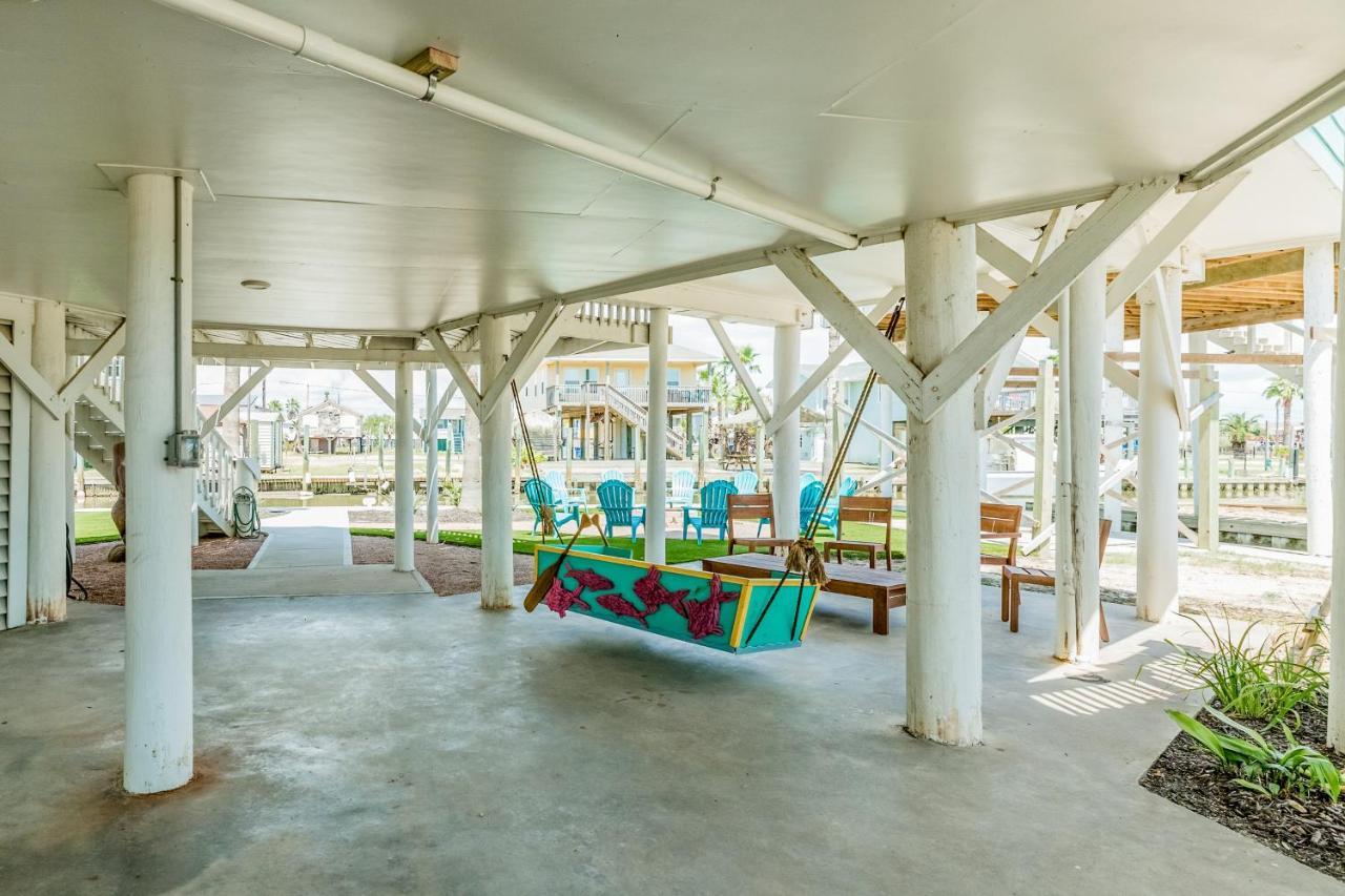 Villa The Quirky Whale à Surfside Beach Extérieur photo