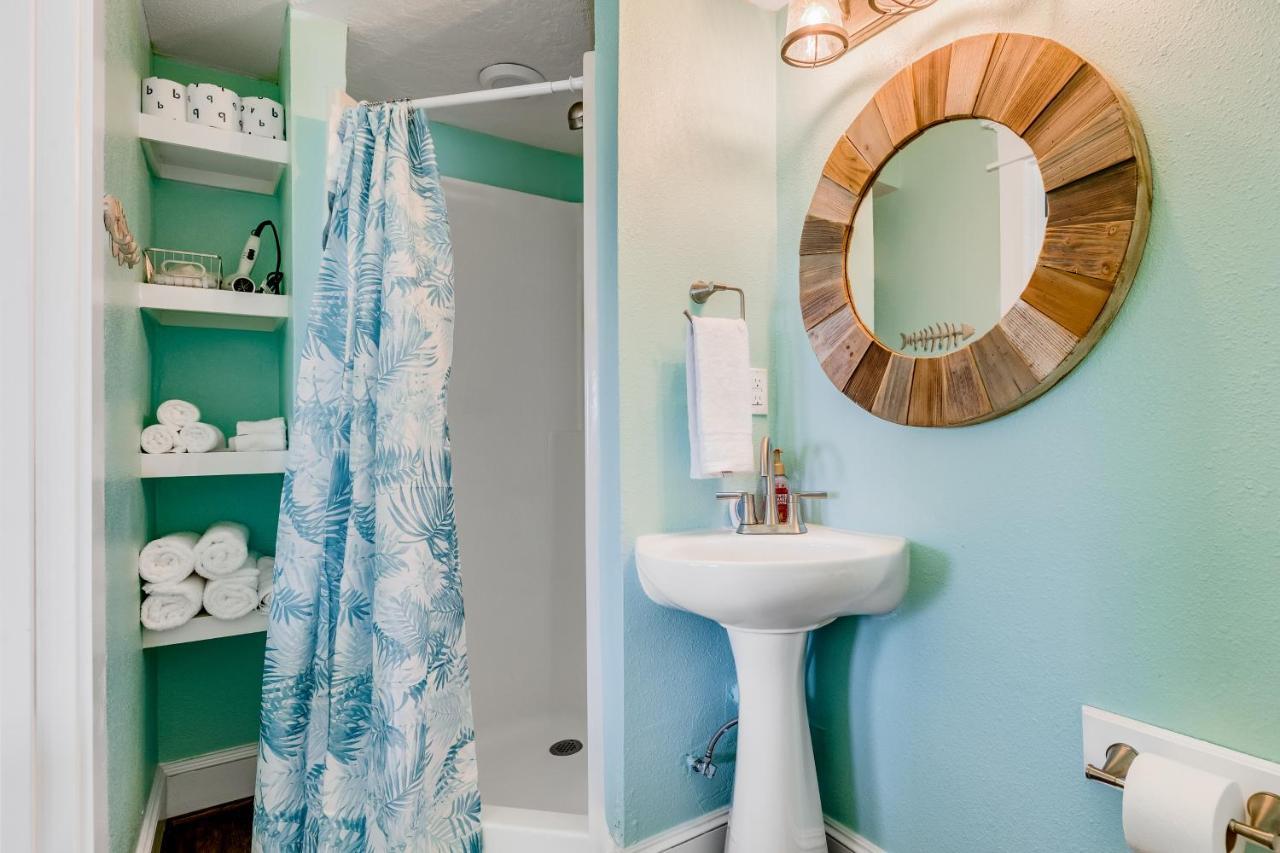 Villa The Quirky Whale à Surfside Beach Extérieur photo